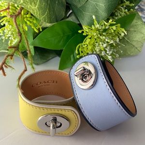 Coach leather bracelet yellow or blue